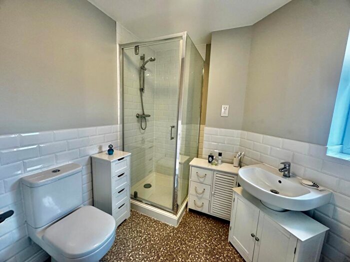3 Bedroom End Of Terrace House For Sale In Neptune Road, Wellingborough, NN8