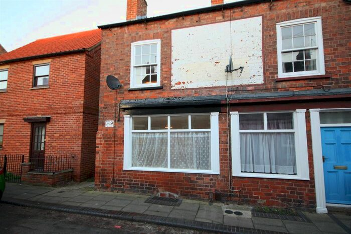 2 Bedroom Terraced House To Rent In , Parliament Street Newark, NG24