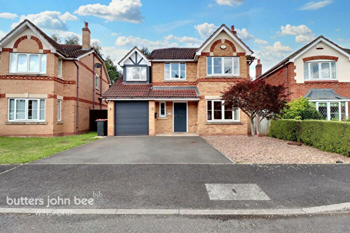 4 Bedroom Detached House For Sale In Mayfield Drive, Winsford, CW7