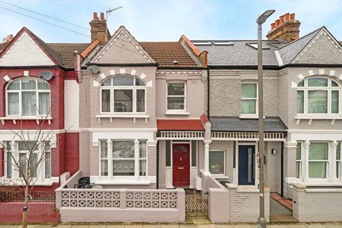 4 Bedroom Terraced House To Rent In Undine Street, London, SW17