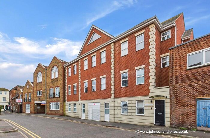 2 Bedroom Penthouse For Sale In Premier House, Chertsey, Surrey, KT16