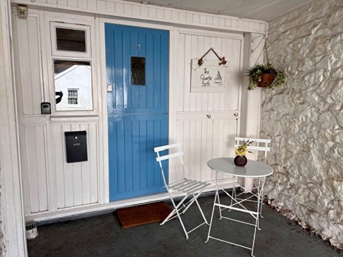 1 Bedroom Maisonette For Sale In Trinity Mews, Torquay, TQ1