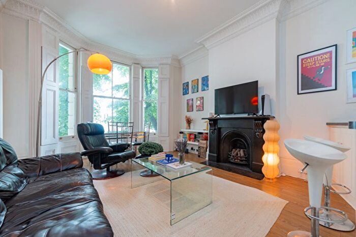 2 Bedroom Flat To Rent In Sutherland Avenue, London, W9