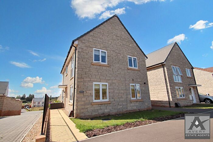 4 Bedroom Detached House To Rent In Dyer Street, Meadfields, BS29