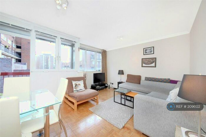 3 Bedroom Flat To Rent In John Parry Court, London, N1