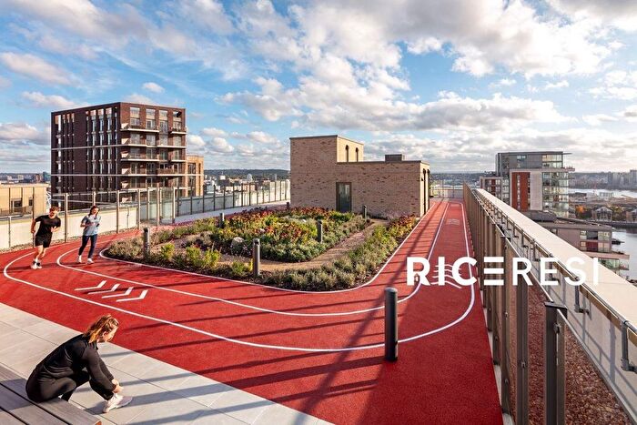 1 Bedroom Flat To Rent In Eden Street, London, E16