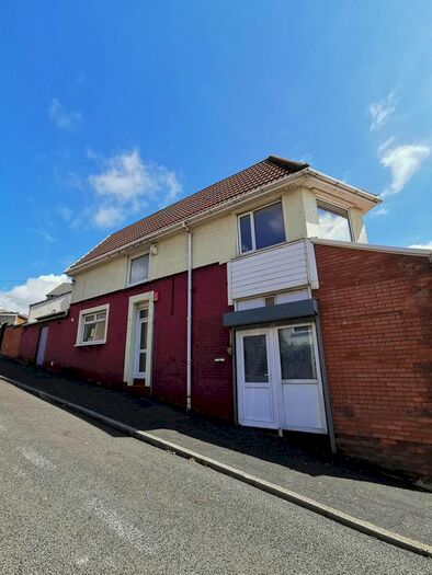 4 Bedroom Property To Rent In Port Tennant Swansea SA1