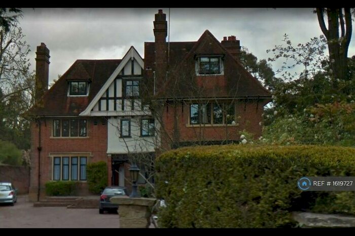 2 Bedroom Flat To Rent In Tudor Gables, Northwood, HA6