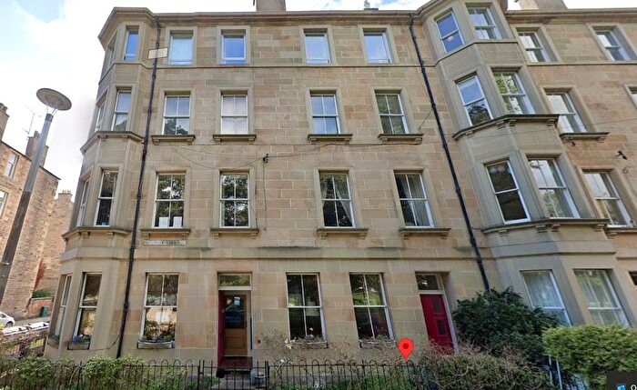 5 Bedroom Flat To Rent In Melville Terrace, Edinburgh, EH9