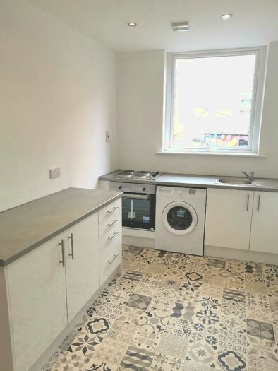 2 Bedroom Flat To Rent In 2 Longmeadow Passage, Hyde, Cheshire SK14