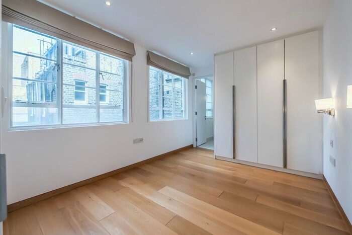 2 Bedroom Flat To Rent In Cato Street, London, W1H