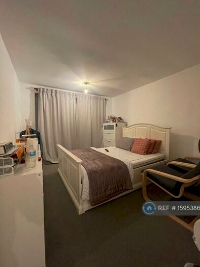 1 Bedroom Flat To Rent In Chingford, London, E4