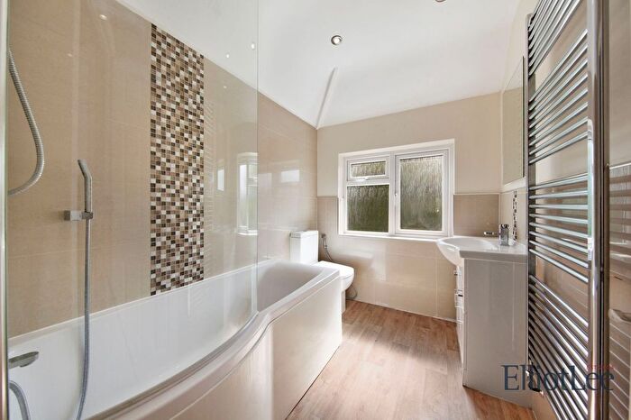 1 Bedroom Maisonette To Rent In Third Avenue, Watford, WD25