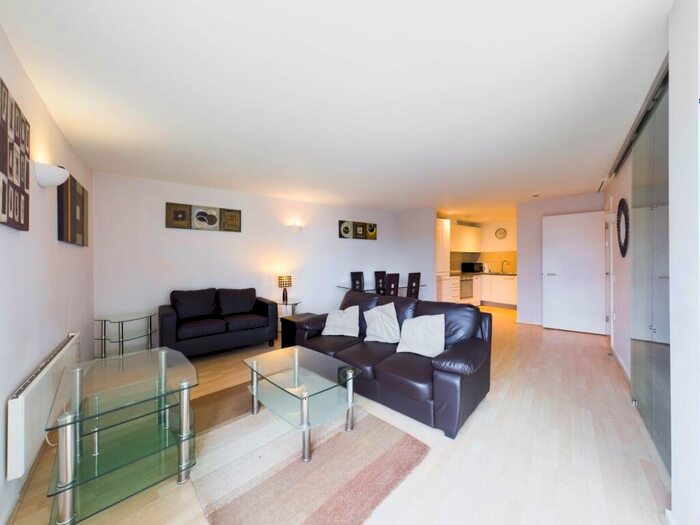 2 Bedroom Flat To Rent In Lumina Building, Prestons Road, E14
