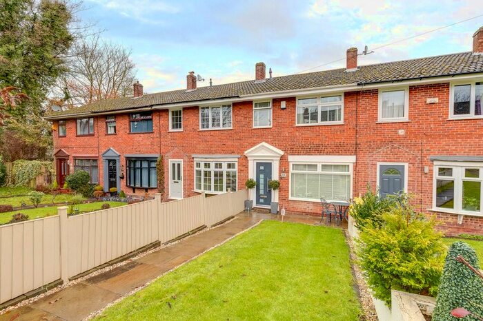 3 Bedroom Terraced House For Sale In Hollington Way, Wigan, WN3