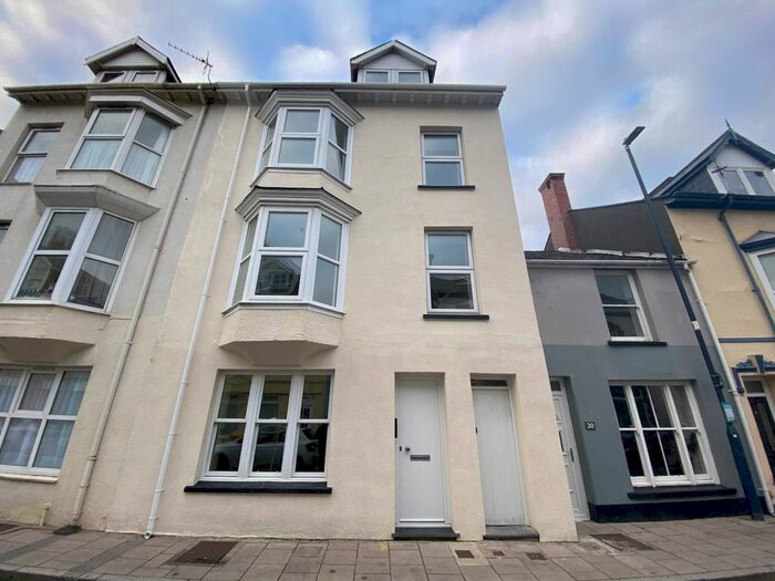 2 Bedroom Flat To Rent In Portland Road, Aberystwyth, Ceredigion, SY23