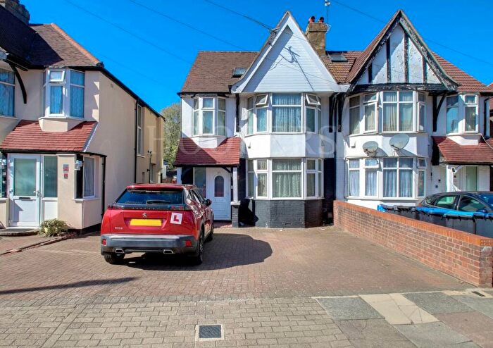8 Bedroom Semi-Detached House For Sale In Ballogie Avenue, London, NW10