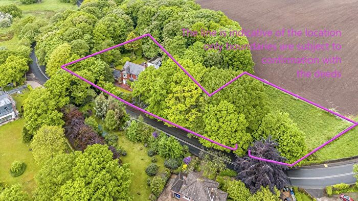 4 Bedroom Detached House For Sale In Dawson Lane, Whittle-Le-Woods, PR6