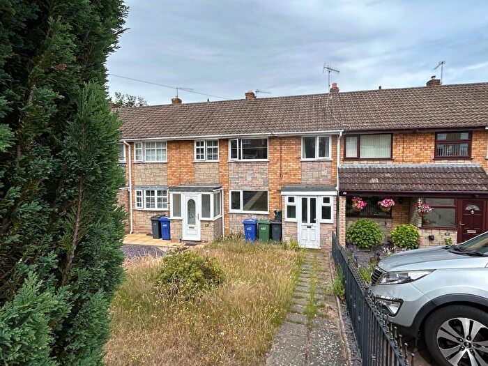 3 Bedroom House To Rent In Marlborough Gardens, Wordsley, Stourbridge, DY8