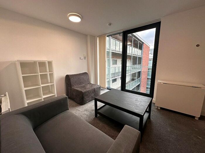 2 Bedroom Apartment To Rent In Skinner Lane, Leeds, West Yorkshire, LS7