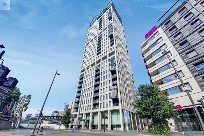 1 Bedroom Flat To Rent In Legacy Tower, Great Eastern Road, E15