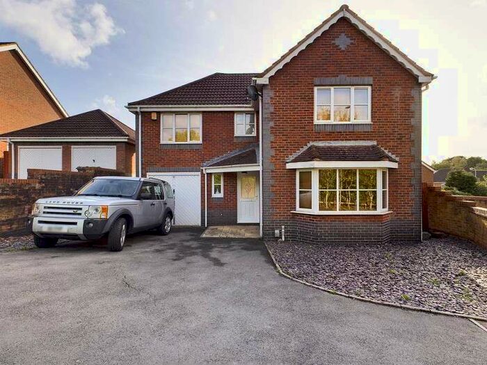 4 Bedroom Detached House To Rent In Scotney Way, Pontprennau, Cardiff. CF23