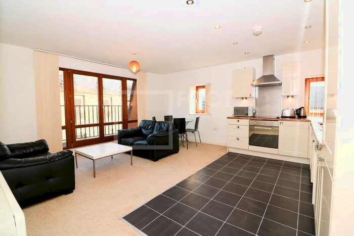 2 Bedroom Flat To Rent In Old Mill, Thornton Road, Bradford, BD1