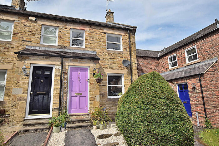 2 Bedroom Terraced House For Sale In Culloden Mews, Cravengate, DL10