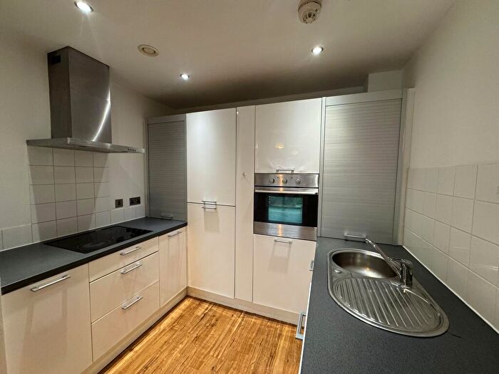 2 Bedroom Apartment To Rent In The Gallery, Plaza Boulevard, Liverpool City, L8