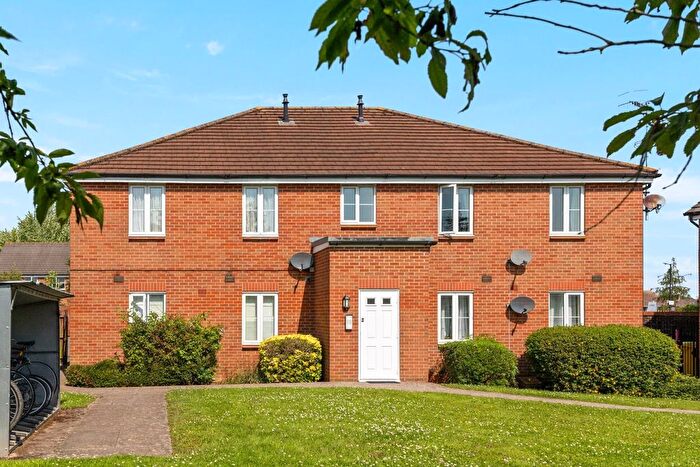 1 Bedroom Flat For Sale In Gatcombe Road, Bristol, BS13