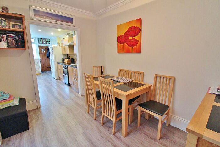 3 Bedroom Terraced House For Sale In Monmouth Road, North End, PO2