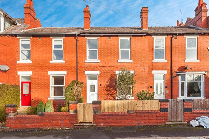 3 Bedroom Terraced House For Sale In Clifton Place, Wakefield, WF1