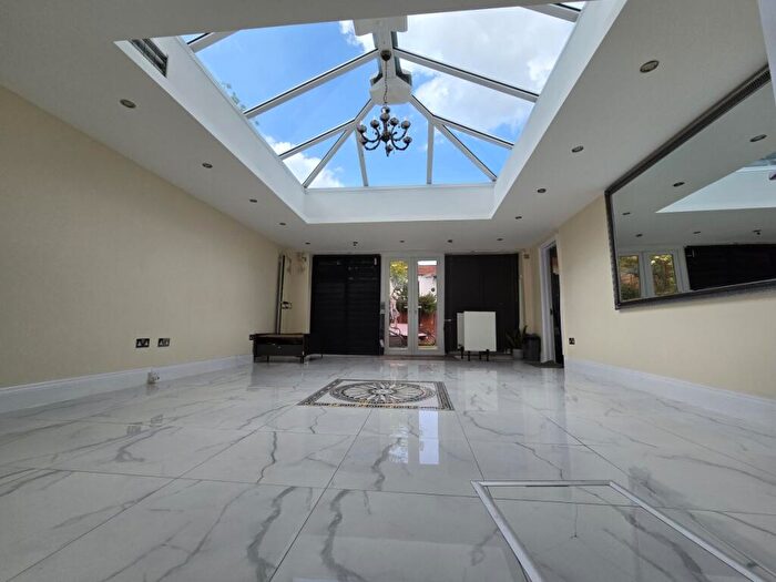 Studio To Rent In Devonshire Hill Lane, Tottenham, N17