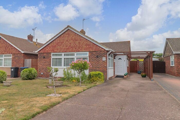 3 Bedroom Bungalow For Sale In Michelle Gardens, Garlinge, Kent, CT9