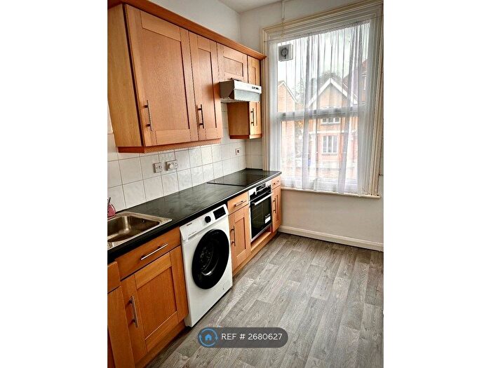 1 Bedroom Flat To Rent In Chatsworth Rd, Croydon, CR0