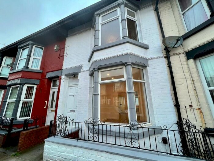 3 Bedroom Detached House To Rent In Lily Road, Bootle, Merseyside, L21