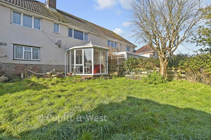 4 Bedroom Semi-Detached House For Sale In Rushlake Road, Brighton, East Sussex, BN1