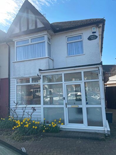 3 Bedroom House To Rent In Unity Road, Enfield, EN3