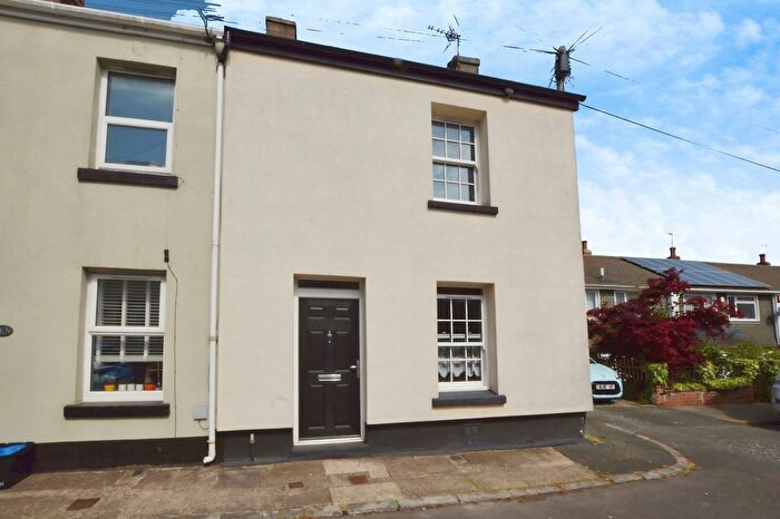 3 Bedroom End Terrace House For Sale In Lummaton Place, Torquay, Devon, TQ2