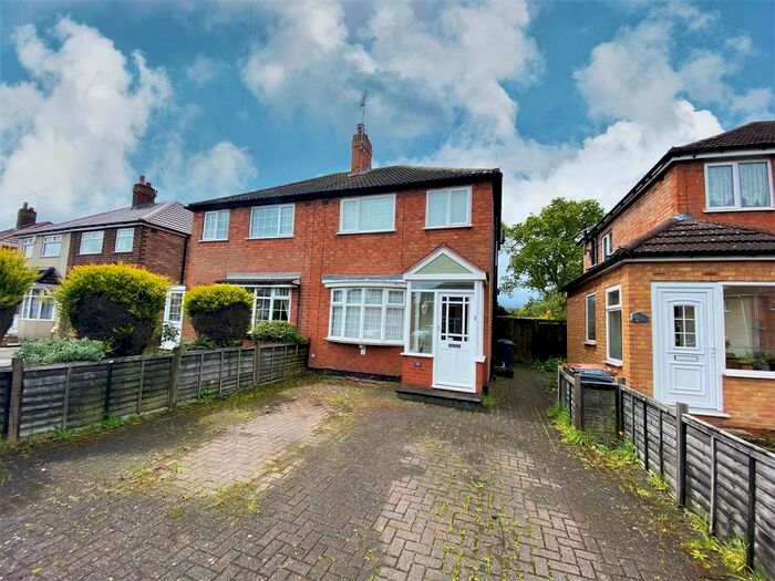 2 Bedroom Semi-Detached House To Rent In Chamberlain Crescent, Shirley, Solihull, B90