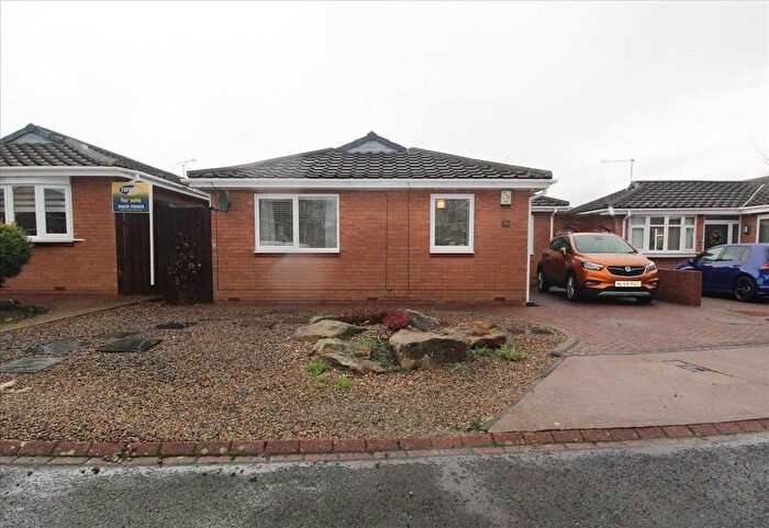 3 Bedroom Bungalow For Sale In Underwood Grove, Cramlington, NE23