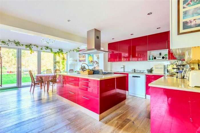 5 Bedroom Detached House For Sale In Bayswater Road, Headington, Oxford, OX3