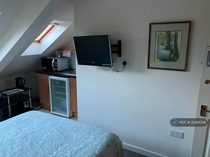 1 Bedroom Flat To Rent In Haddington House Apartments, Plymouth, PL2