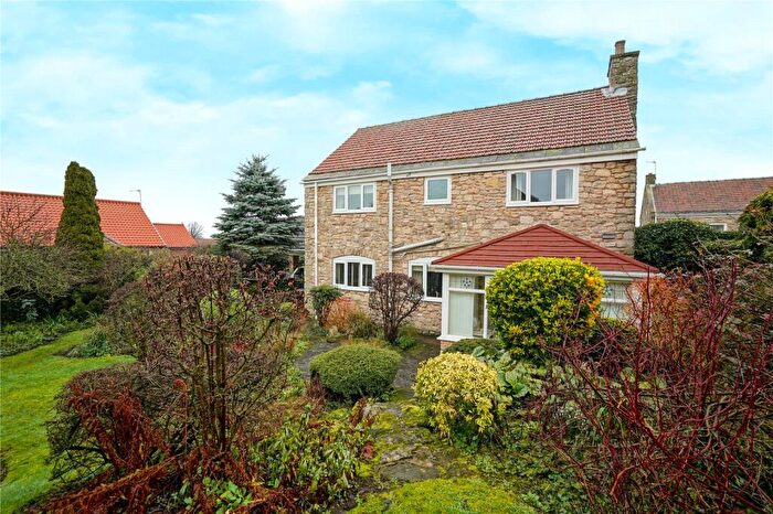 4 Bedroom Detached House For Sale In Back Lane, Clifton, Maltby, Rotherham, S66