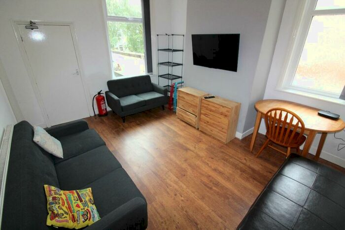 4 Bedroom Terraced House To Rent In St Marks Road, Preston, Lancashire, PR1