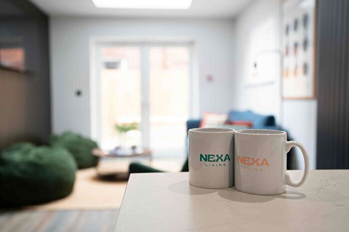 7 Bedroom House To Rent In Kenilworth Road, Southampton, SO15