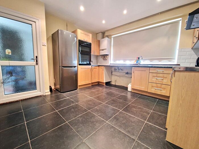 3 Bedroom Terraced House To Rent In Bowman Avenue, London, E16