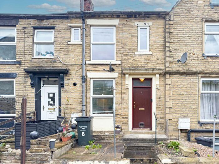 2 Bedroom Terraced House For Sale In Sculptor Place, Brighouse, HD6