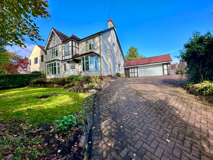 7 Bedroom Detached House For Sale In Woodlands Drive, Atherton