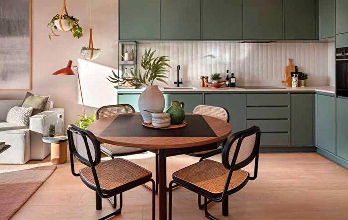 2 Bedroom Flat For Sale In Brent Cross Town, Brent Cross, NW2